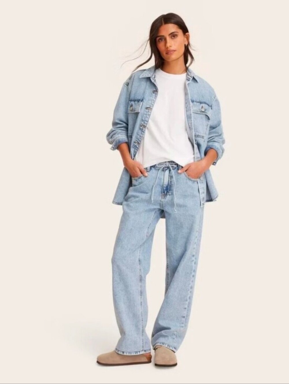 Parke Women's Mid-Rise Drawstring Baggy Jeans, Size 4 - Light Wash - Picture 1 of 10